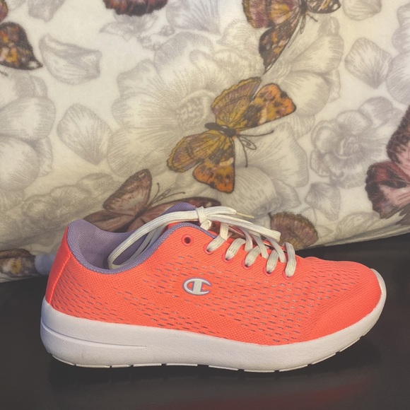 Neon pink athletic champion running shoes, very comfortable and only worn twice! - Picture 3 of 6